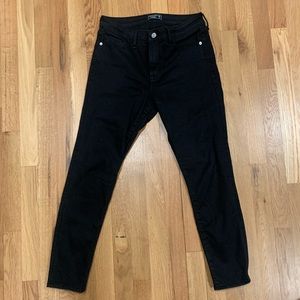 Abercrombie Black Skinny Jean, only worn once